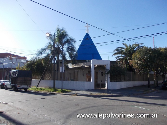 Foto: San Martin - Iglesia NS del Rosario - San Martin (Buenos Aires), Argentina