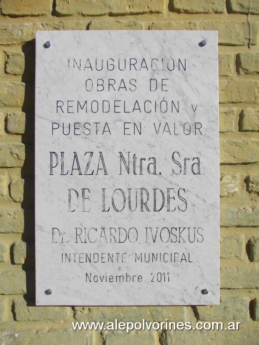 Foto: San Martin - Plaza NS de Lourdes - San Martin (Buenos Aires), Argentina
