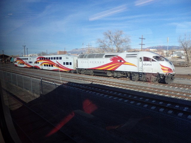 Foto: nos cruzamos con otro tren - Tren Rail Runner (New Mexico), Estados Unidos
