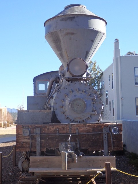 Foto: locomotora y ténder de una antigua compañía maderera - Williams (Arizona), Estados Unidos