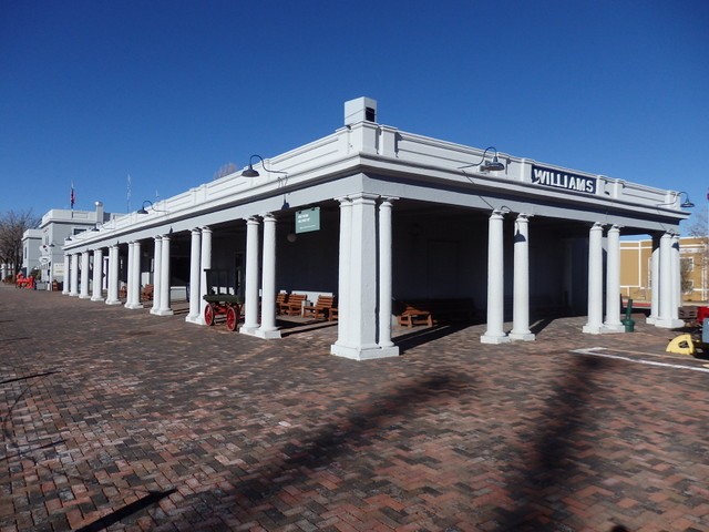 Foto: estación del tren turístico Grand Canyon Railway - Williams (Arizona), Estados Unidos