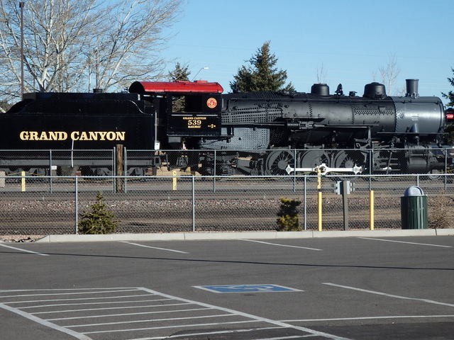 Foto: estación del tren turístico Grand Canyon Railway - Williams (Arizona), Estados Unidos