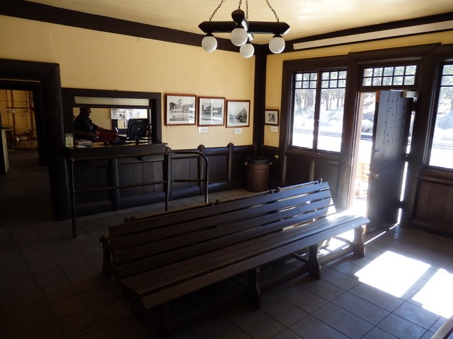 Foto: estación del tren turístico Grand Canyon Railway - Grand Canyon Village (Arizona), Estados Unidos