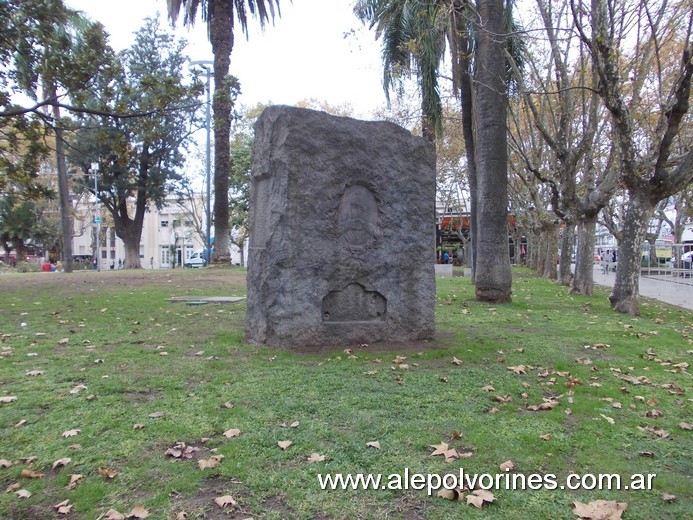 Foto: San Martin - Plaza San Martin - San Martin (Buenos Aires), Argentina
