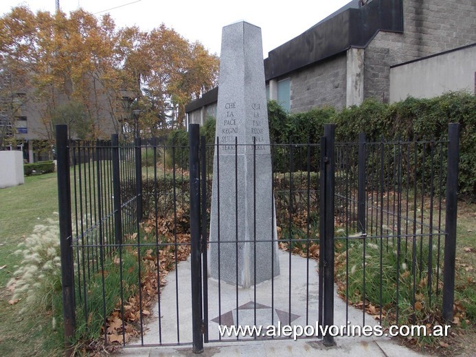 Foto: San Martin - Monumento Paz Mundial - San Martin (Buenos Aires), Argentina