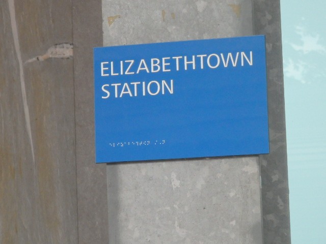Foto: nomenclador pequeño de la estación Elizabethtown - Elizabethtown (Pennsylvania), Estados Unidos