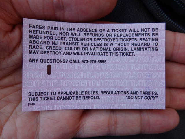 Foto: boleto del tren de la River Line (NJ Transit) - Trenton (New Jersey), Estados Unidos