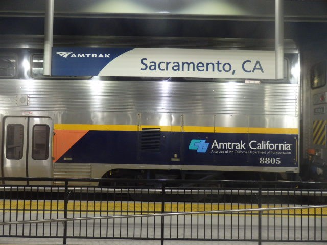 Foto: nomenclador de la estación - Sacramento (California), Estados Unidos