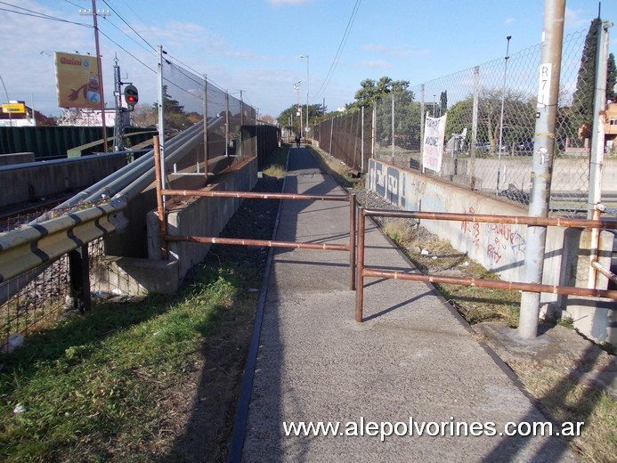 Foto: Puente FCBM - Av General Paz - San Martin (Buenos Aires), Argentina