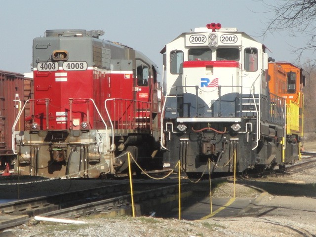 Foto: locomotoras del Dallas, Garland & Northeastern Railroad - Carrollton (Texas), Estados Unidos
