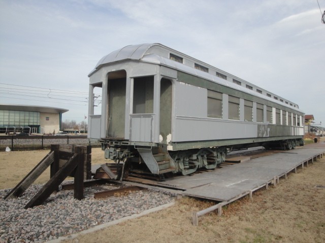 Foto: coche en antigua estación Garland del FC AT&SF - Garland (Texas), Estados Unidos