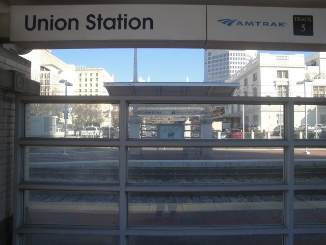 Foto: andén de Amtrak en la Union Station - Dallas (Texas), Estados Unidos