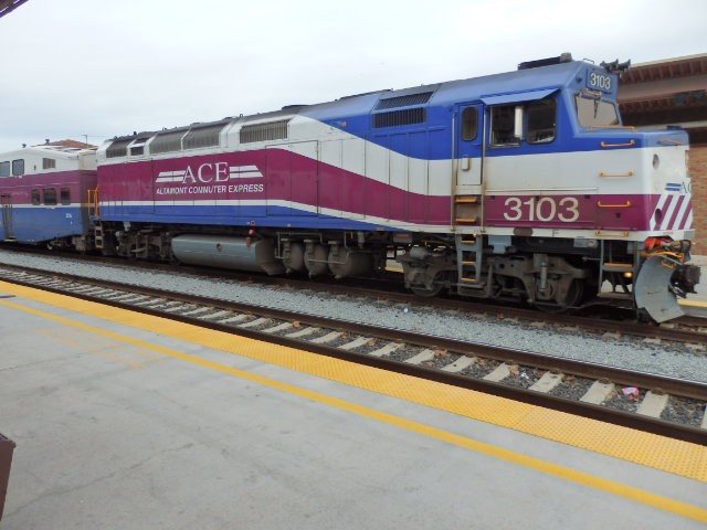 Foto: tren ACE (Altamont Commuter Express) - San José (California), Estados Unidos