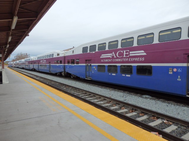 Foto: tren ACE (Altamont Commuter Express) - San José (California), Estados Unidos