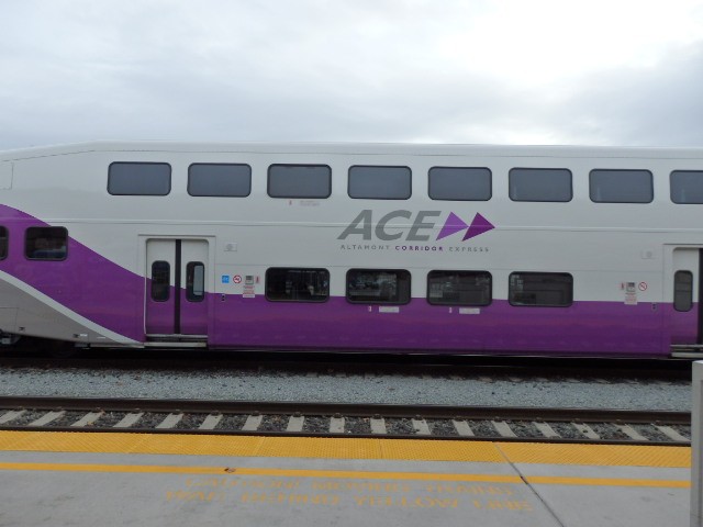 Foto: tren ACE (Altamont Commuter Express) - San José (California), Estados Unidos