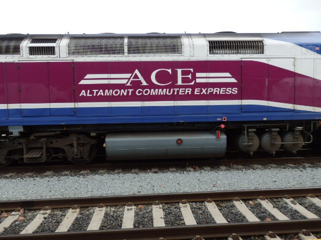Foto: tren ACE (Altamont Commuter Express) - San José (California), Estados Unidos