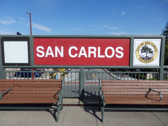 Foto: estación de Caltrain - San Carlos (California), Estados Unidos