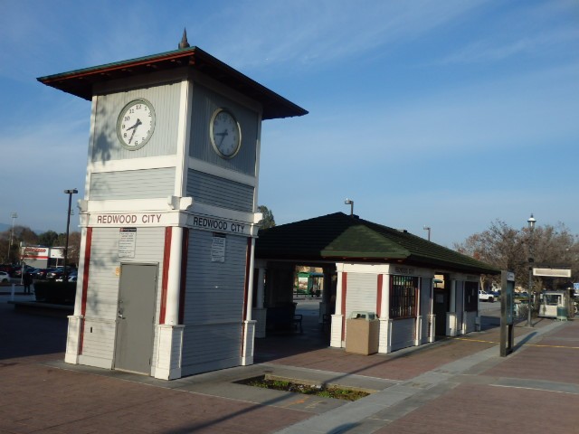 Foto: estación de Caltrain - Redwood City (California), Estados Unidos