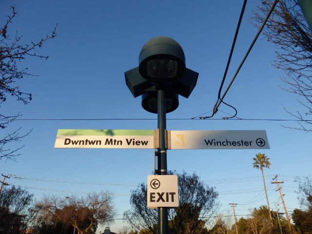 Foto: cabecera de un ramal del metrotranvía - Mountain View (California), Estados Unidos