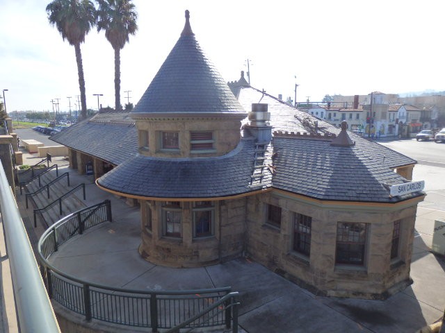 Foto: ex estación, actual restaurante - San Carlos (California), Estados Unidos