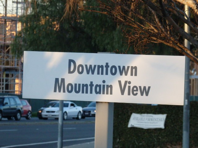 Foto: cabecera de un ramal del metrotranvía - Mountain View (California), Estados Unidos