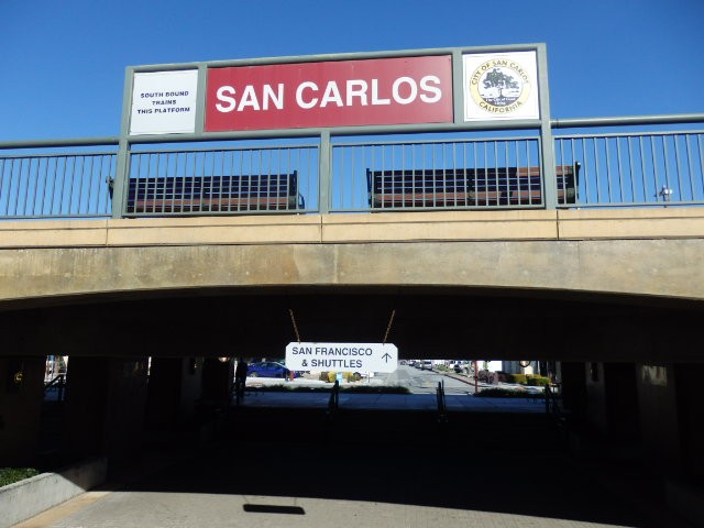 Foto: estación de Caltrain - San Carlos (California), Estados Unidos