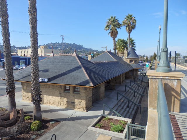 Foto: ex estación, actual restaurante - San Carlos (California), Estados Unidos