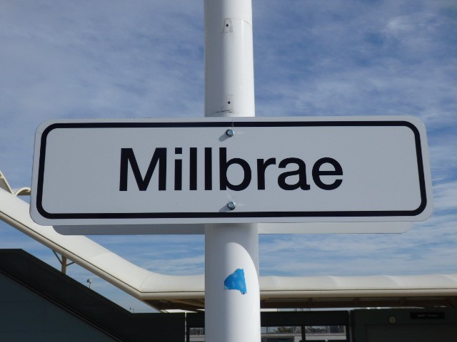 Foto: estación de Caltrain y BART - Millbrae (California), Estados Unidos