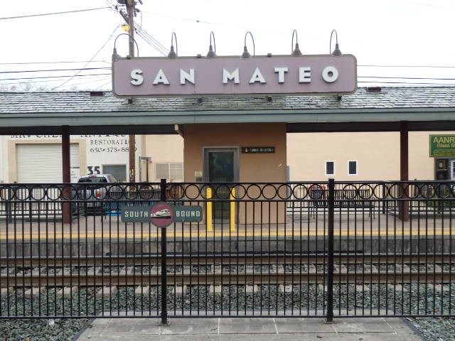 Foto: estación de Caltrain - San Mateo (California), Estados Unidos