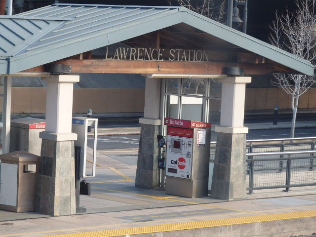 Foto: estación Lawrence, de Caltrain, en Sunnyvale - Sunnyvale (California), Estados Unidos
