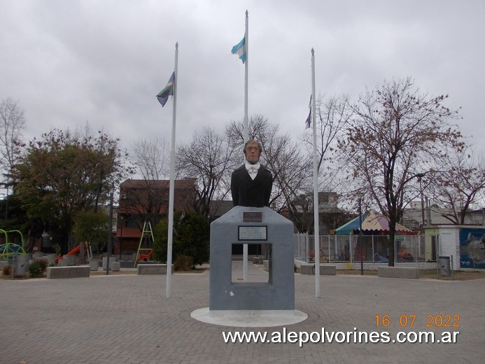 Foto: Villa Bosch - Plaza Echeverria - Villa Bosch (Buenos Aires), Argentina