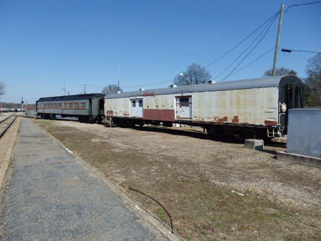 Foto: material rodante junto a la ex estación - Raleigh (North Carolina), Estados Unidos