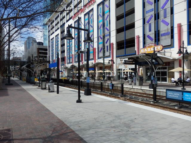 Foto: estación Seventh Street de la Lynx Blue Line - Charlotte (North Carolina), Estados Unidos