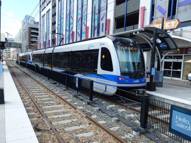 Foto: Lynx Blue Line en estación Seventh Street - Charlotte (North Carolina), Estados Unidos