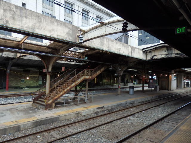 Foto: estación del MARC y Amtrak; Pennsylvania Station - Baltimore (Maryland), Estados Unidos