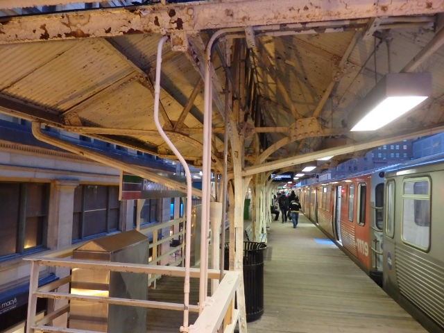 Foto: estación Randolph/Wabash del Elevado - Chicago (Illinois), Estados Unidos
