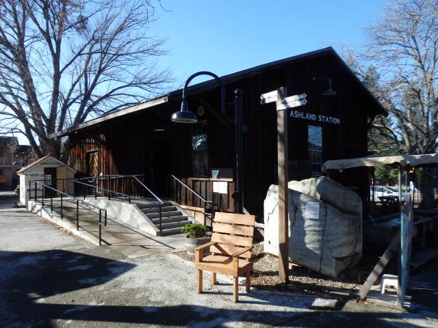 Foto: estación Ashland - Folsom (California), Estados Unidos