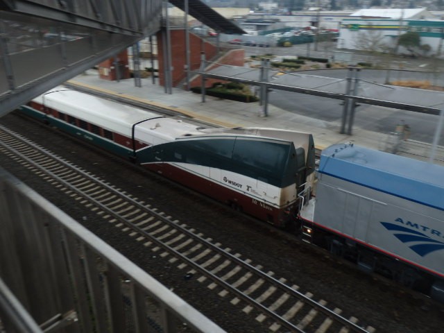 Foto: estación y tren Cascades - Everett (Washington), Estados Unidos