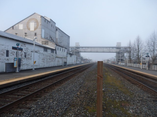 Foto: estación del Sounder (ramal sur) - Kent (Washington), Estados Unidos