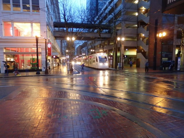 Foto: el metrotranvía MAX - Portland (Oregon), Estados Unidos