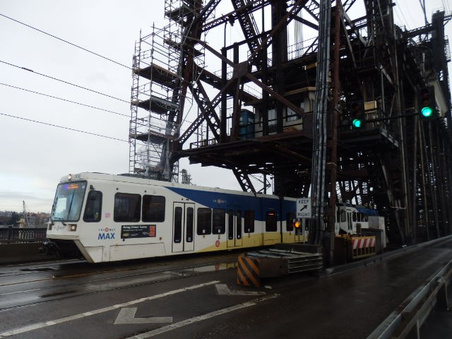 Foto: el metrotranvía MAX - Portland (Oregon), Estados Unidos