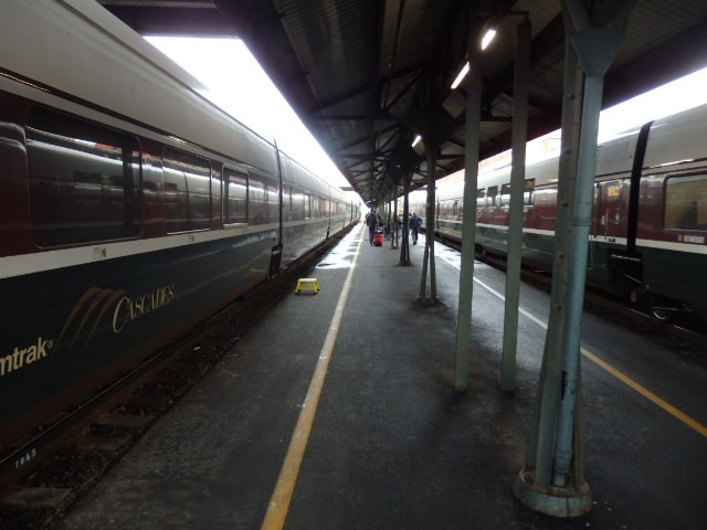 Foto: trenes Cascades en estación Portland - Portland (Oregon), Estados Unidos