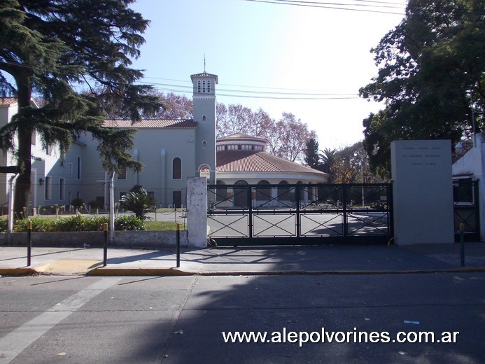Foto: San Martin - Parroquia Santisimo Sacramento - San Martin (Buenos Aires), Argentina