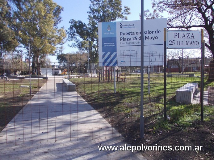 Foto: San Martin - Plaza 25 de Mayo - San Martin (Buenos Aires), Argentina