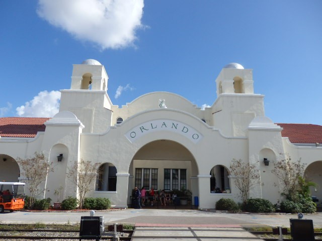 Foto: estación de Amtrak y SunRail - Orlando (Florida), Estados Unidos