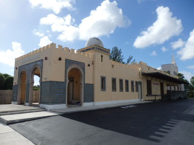 Foto: estación de Tri-Rail - Opa-Locka (Florida), Estados Unidos