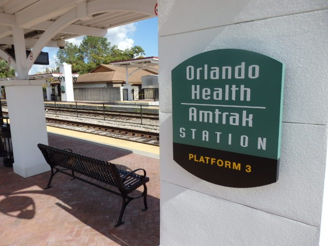 Foto: estación de Amtrak y SunRail - Orlando (Florida), Estados Unidos