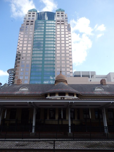 Foto: ex Church Street Station y andén de SunRail - Orlando (Florida), Estados Unidos
