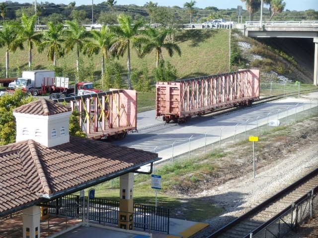Foto: estación de Amtrak y Tri-Rail - Hollywood (Florida), Estados Unidos