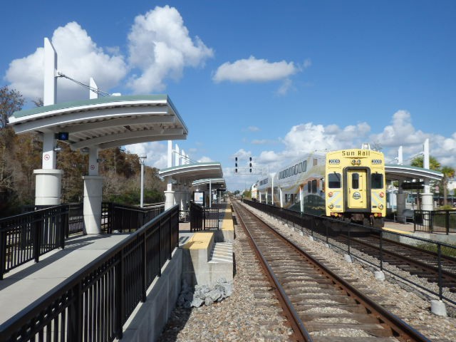 Foto: estación Sand Lake Road, de Tri-Rail - Pine Castle (Florida), Estados Unidos